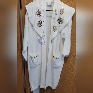 EMBELISHED  SWEATER DUSTER